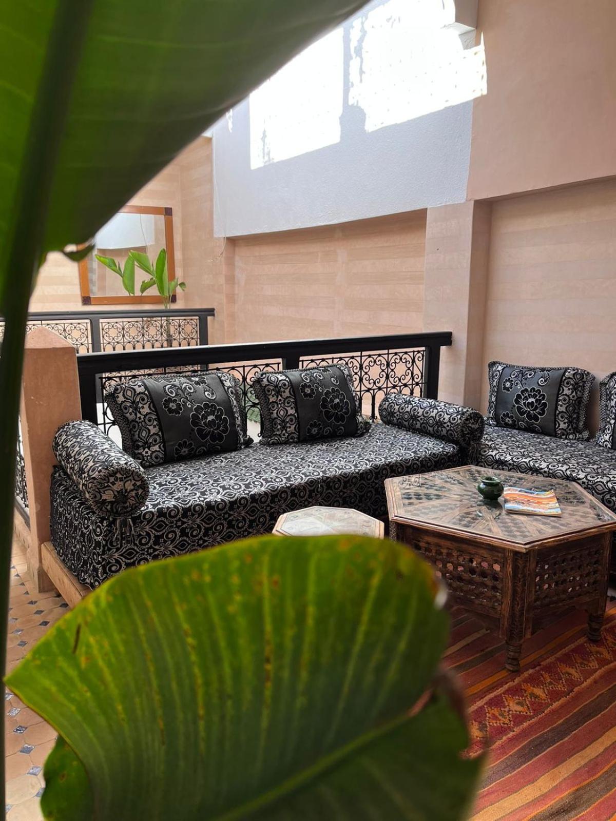 Riad Black Doors Marrakesch Exterior foto